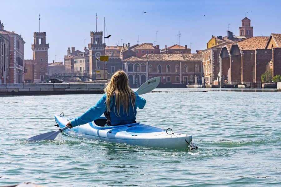 Venice Beginner's Kayak Tour in the Medieval Arsenal - Who Guides This Tour: Nicoló and Aleksandra’s Local Rowing-Club Angle