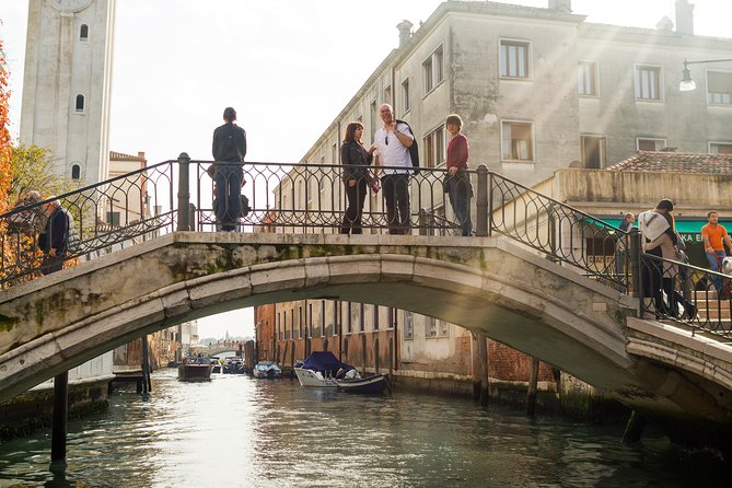 Venice Boat Tour on Grand Canal with Local Guide - The 90-minute Grand Canal ride with headsets