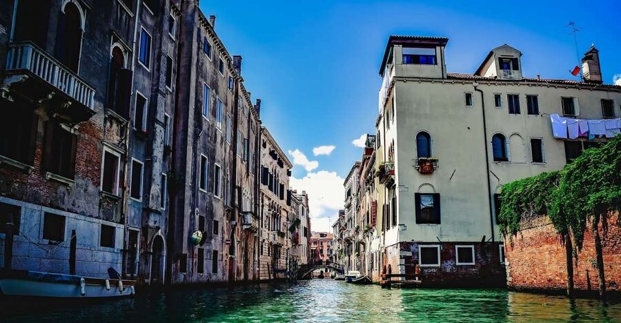 Venice: Byzantine Wonders Tour - Piazza San Marco Monuments: How Venice Projects Power
