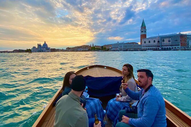 Venice, Canals & history on a private boat tour ! - Murano if the weather lines up, plus that sunset return