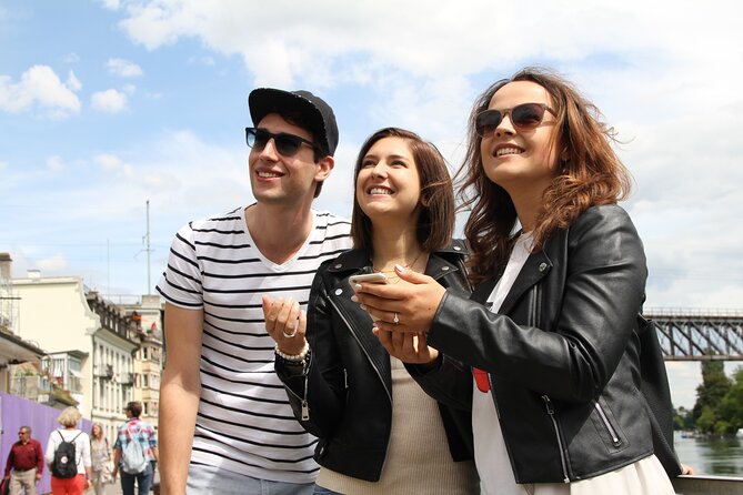 Venice Cannaregio Scavenger Hunt and Sights Self-Guided Tour - Campo dei Mori and the first set of questions