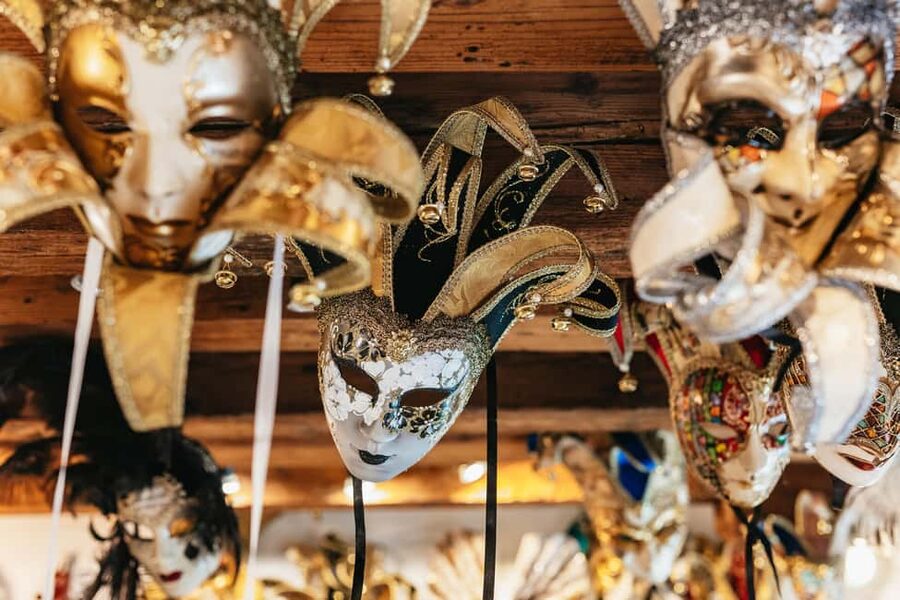 Venice: Carnival Mask Workshop - Tips to Walk Out Proud of Your Mask