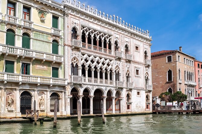 Venice City Center Guided Walking Tour - Semi-Private 12ppl Max - Stop 4: Ponte de Chiodo—A Wooden Bridge That Feels Like a Detour