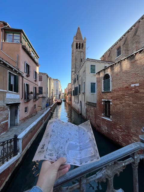 Venice City Escape: "Hunting for L'Omo dal Capelon" - Building text and puzzle clarity: what to expect from the questions