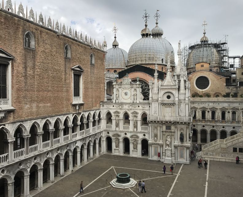 Venice: City Tour and Murano Glass Experience - St. Mark’s Square and the Doge’s Palace area, seen the smart way