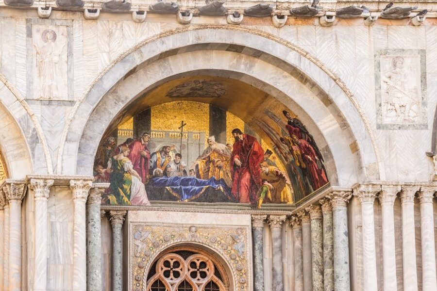 Venice: City Tour & Skip the Line for St. Mark's Basilica - The walk back through Mercerie: a practical path to Rialto and your free time