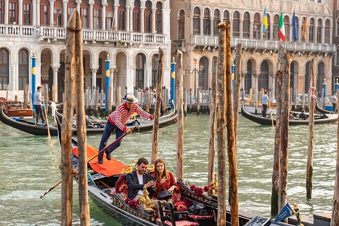 Venice Classic Gondola Ride Along Grand Canal and Hidden Corners - From St. Mark’s to the Pier: The Smooth Start Matters