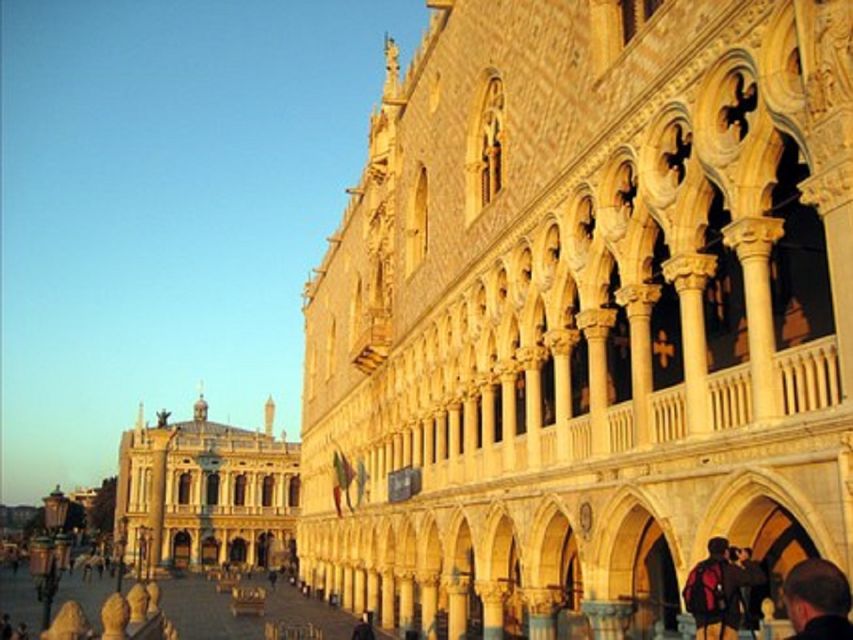 Venice: Doge's Palace and Basilica Skip-the-Line Guided Tour - Should you book this Doge’s Palace and Basilica tour?