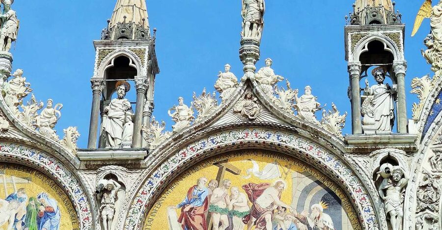 Venice: Doge's Palace and Basilica Tour with Gondola Ride - Key things to know before you go