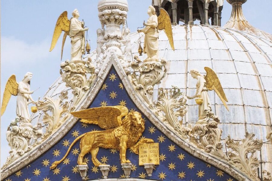 Venice: Doge's Palace and Basilica Tour with Gondola Ride - Why Doge’s Palace + St. Mark’s Basilica work better together