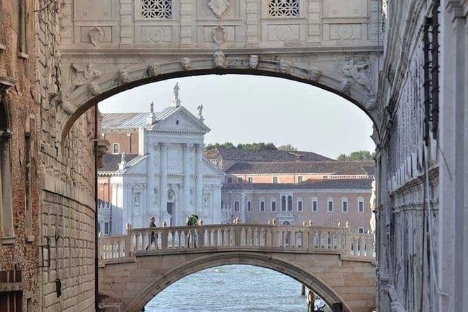 Venice Doge's Palace and Bridge of Sighs Guided Tour - Timing, Meeting Point, and Staying Efficient in San Marco