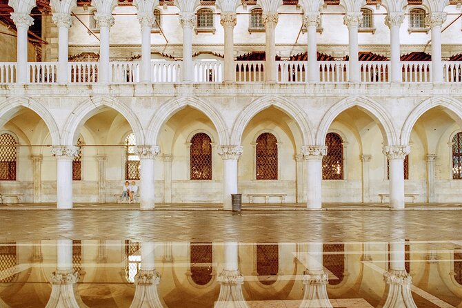Venice: Doge's Palace and St. Mark's Guided Tour with Entry - Price and value: what $350.70 is really buying you