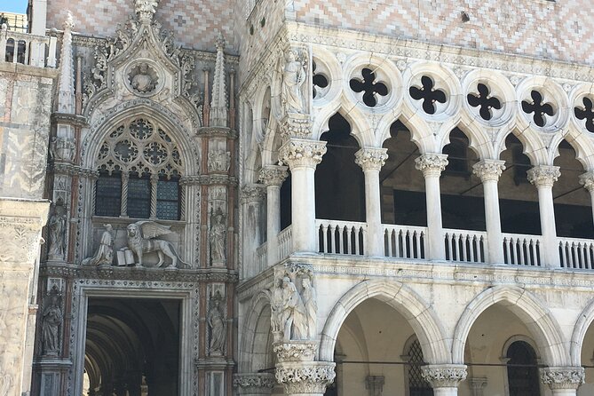 Venice Doge's Palace Guided Tour & SECRET ITINERARIES Option - Timing and Meeting Point: How to Keep It Smooth