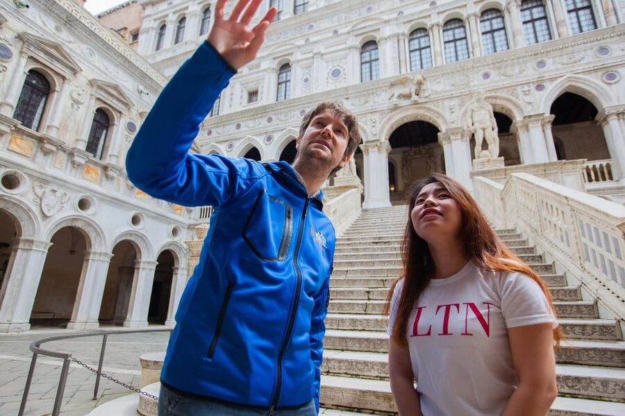 Venice: Doge's Palace Secret Itineraries Guided Tour - The Attic Prison Cell and Casanova’s Escape