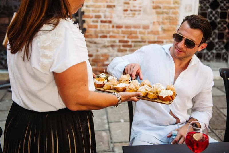 Venice: Eat & Drink Like a Local – Evening Cicchetti Tour - Value check: what $112.15 buys you in Venetian food