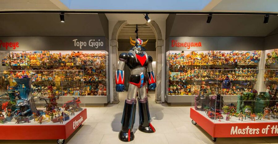 Venice: Entry Ticket to the Creature di Gomma Exhibition - Inside the museum: what 6,000 vintage toys feels like