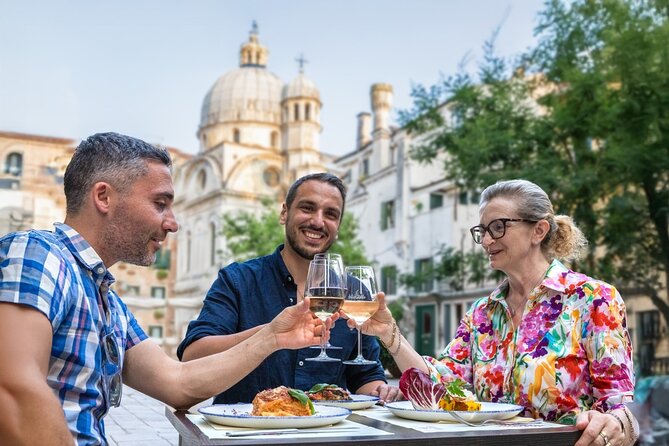 Venice Evening Food Tour: Bites, Drinks & Sit-Down Dinner - Venice Evening Food Tour: The Easy Win for Your First Night