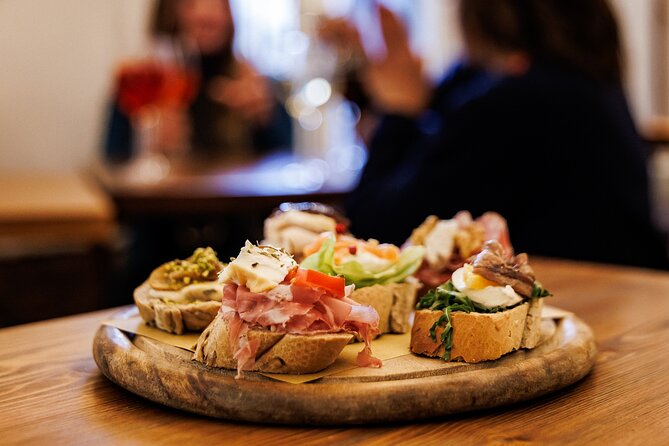 Venice Evening Food Tour: Bites, Drinks & Sit-Down Dinner - Where You Start (and Why Teatro Italia Matters)