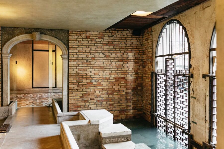 Venice: Fondazione Querini Stampalia Entry Tickets - Carlo Scarpa’s secret garden: the pause your feet will thank you for