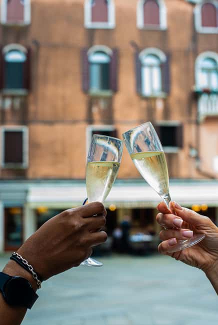 Venice: Food Tasting Tour with Cicchetti and Wine - Budget Check: Is a $100 Venice Food Tasting Tour Good Value
