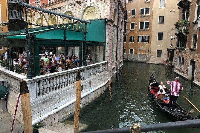 Venice Food Tour with 6+ Tastings with Cicchetti, Spritz & More - Cannaregio’s Bacari Streets: Polenta, Pasta, and the Secret Dish