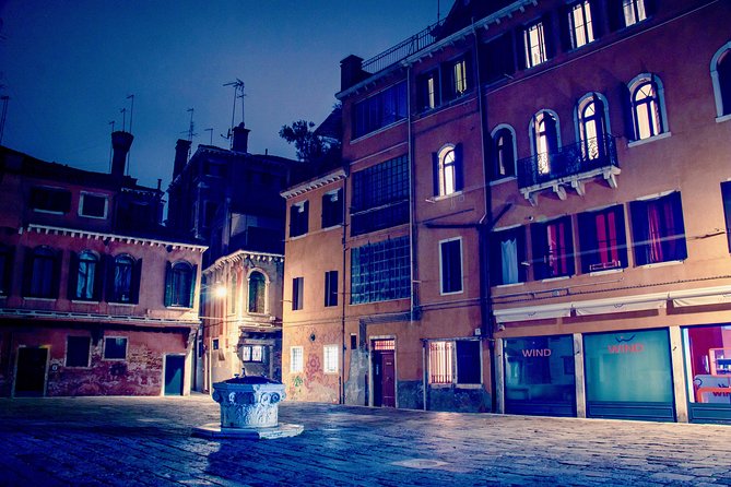 Venice Ghost & Legends Walking City Tour - San Zanipolo after dark: murders, Doges, graffiti, and the lagoon tale