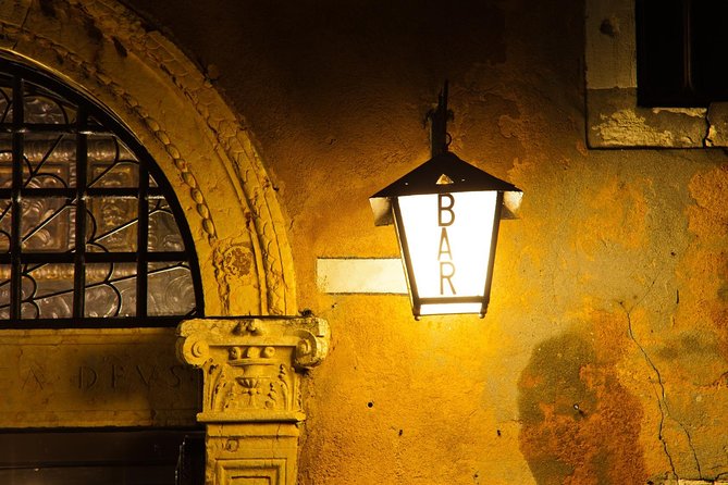 Venice Ghost Stories, Legends and Anecdotes Tour - A 90-minute Venice night that starts near Rialto