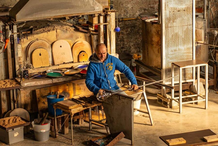 Venice: Glass Factory Visit & St. Mark’s Square Audio Tour - Live glassblowing demonstration: what to watch for