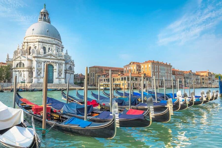 Venice: Gondola Ride Along Grand Canal and Hidden Corners - Key Things I’d Plan Around