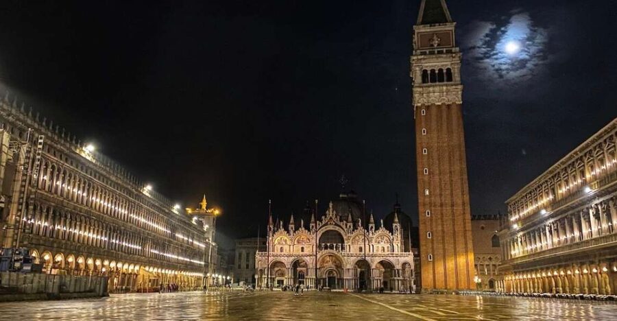 Venice: Guided Night Walking Tour & Saint Mark's Basilica - Piazza San Marco after dark: the square without daytime noise