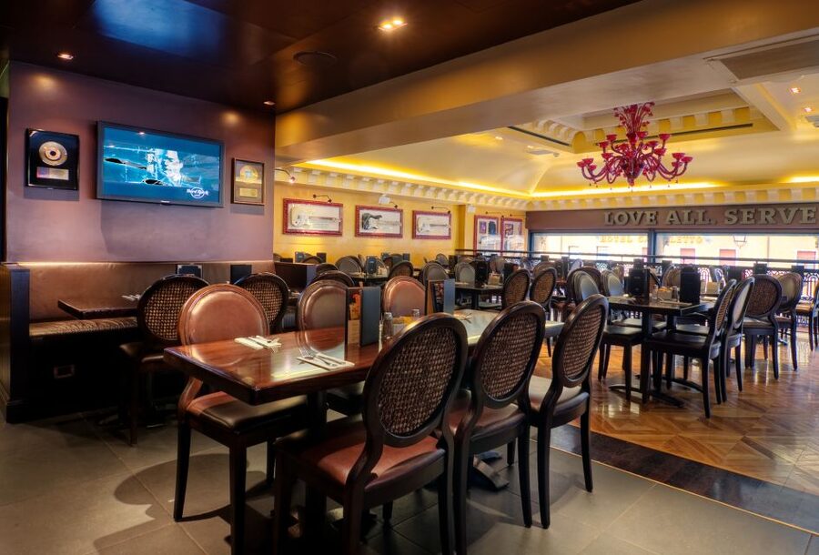 Venice: Hard Rock Cafe with Set Menu for Lunch or Dinner - Who This Works Best For (and Who Might Skip It)