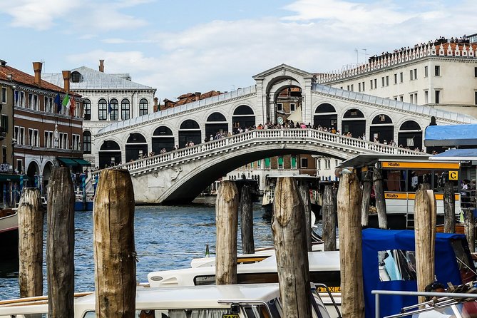 Venice Highlights:Doge's Palace,St. Mark's Basilica,Walking Tour - St. Mark’s Basilica interior focus: mosaics, altars, and dress code reality