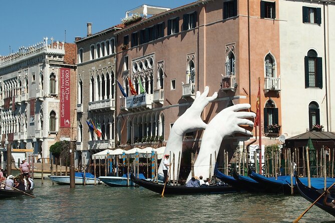 VENICE in 1 Day WOW Tour: city walk, Murano, Burano with lunch! - Murano by private water limousine: glass culture with less hassle