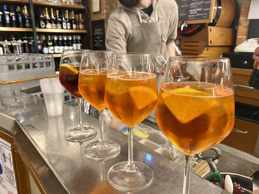 Venice: Jewish Ghetto and Cannaregio Food and Wine Tour - The coffee roaster and gelato stops: small breaks that keep it fun