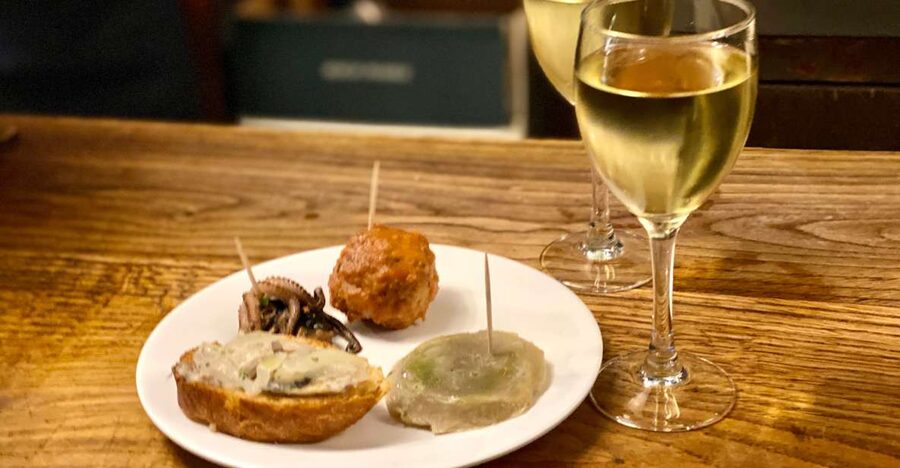 Venice: Jewish Ghetto and Cannaregio Food and Wine Tour - Getting started at Gam Gam: why the meeting point matters