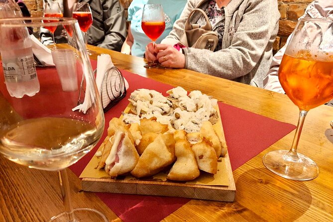 Venice: Jewish Ghetto & Cannaregio Area Food Tour: Pasta Wine Gelato and More! - Key highlights you’ll feel right away