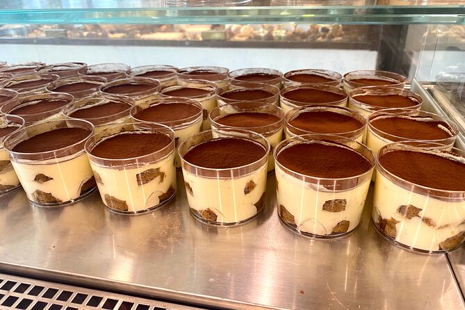 Venice: Jewish Ghetto & Cannaregio Area Food Tour: Pasta Wine Gelato and More! - Wine, spritz, and non-drink options: what to plan for