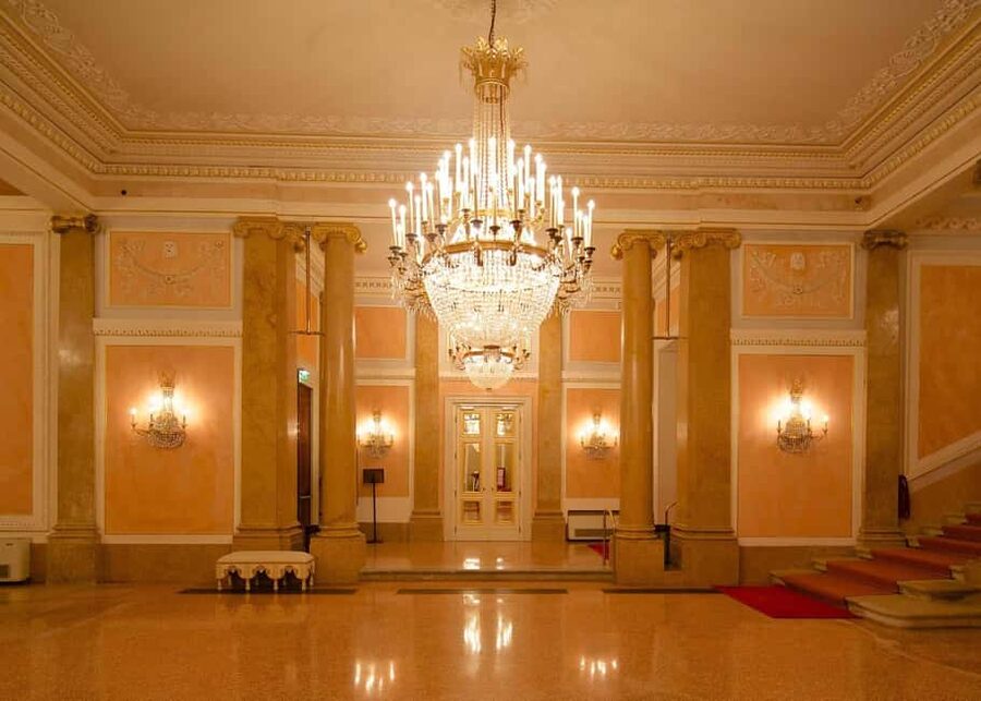Venice: La Fenice Theater Tour - Sitting in the auditorium: why the sound earns its reputation