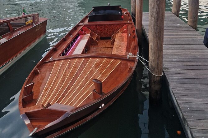 Venice Lagoon Tour with Historic Venetian Boat - Meeting at Fondamenta Zattere: Simple, But Don’t Guess
