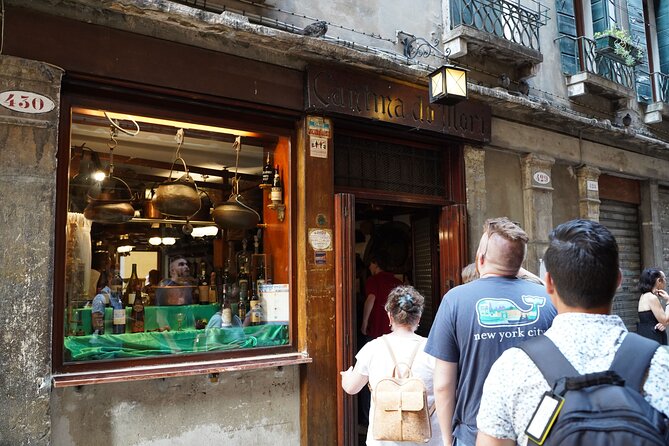 Venice Like a Local: Food, Wine & Spritz Tour with Traghetto Ride - Price and Value at About $107.63 for 2.5 Hours