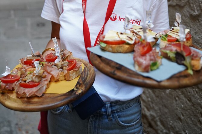 Venice Like a Local: Food, Wine & Spritz Tour with Traghetto Ride - What You’ll Eat: Cicchetti That Actually Make Sense