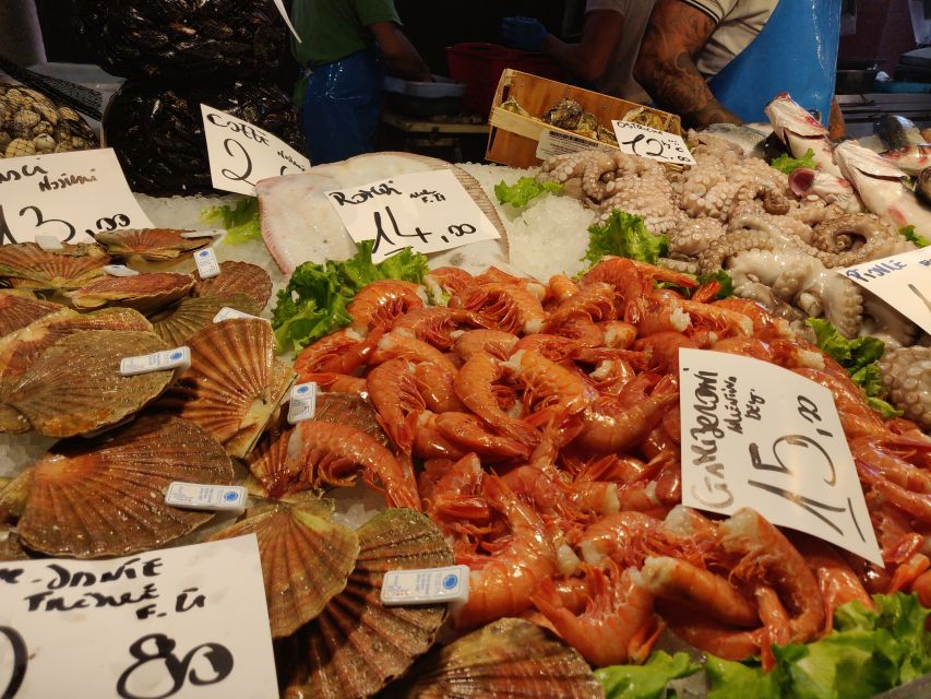 Venice: Local Fish Market With Cicchetti, Lunch, and Wine - Cicchetti culture and wine-bar history, including the Casanova connection