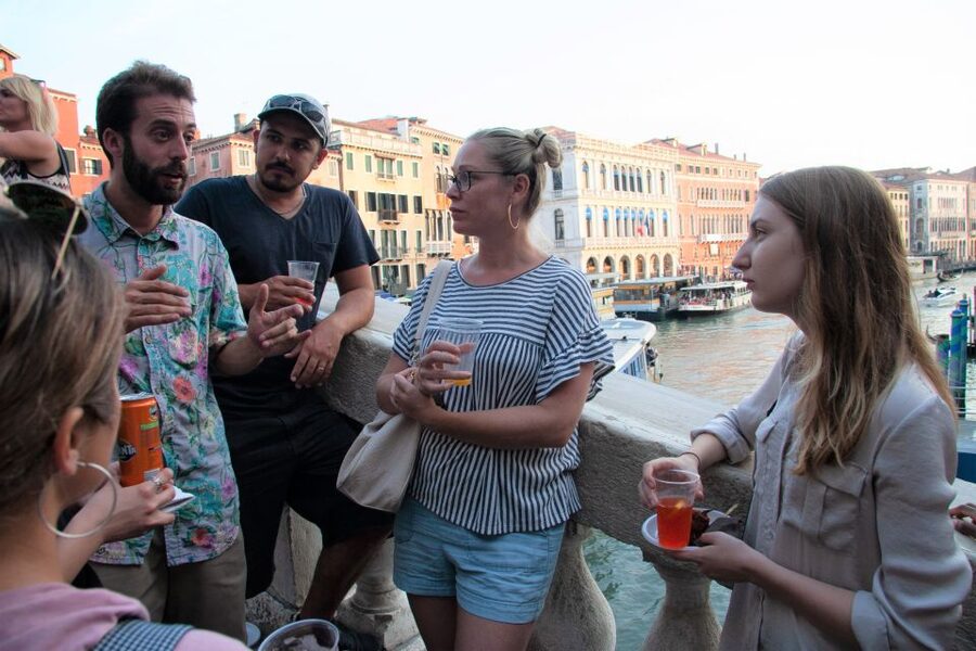 Venice: Local Secrets of Venice Tapas & Wine Walking Tour - Walking Into Real Venetian Food Culture