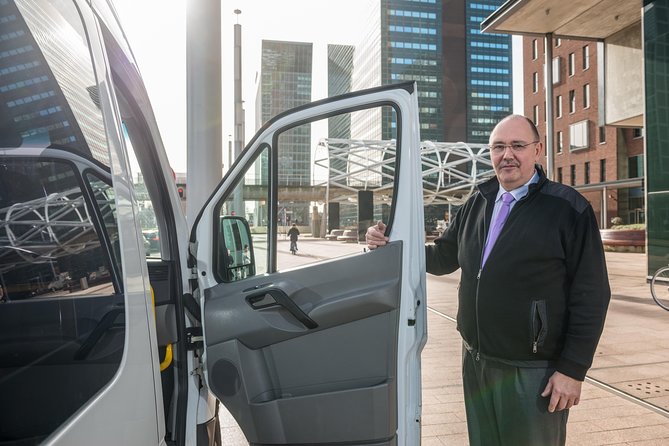 Venice Marco Polo Airport private arrival transfer (Includes private Water Taxi) - Arrivals-Hall Pickup: Why Finding Your Driver Matters