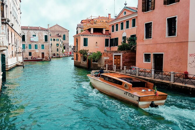 Venice: Marco Polo Airport Private Transfer to Hotel by Car& Boat - The private boat ride: quick views, calm transfer, real Venice energy