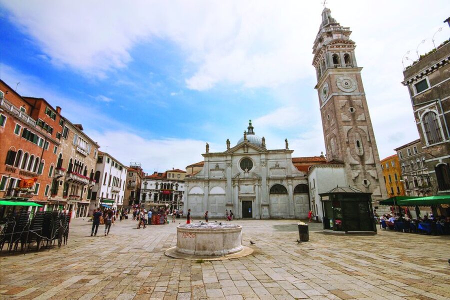 Venice: Morning Walking Tour - Starting Early: Be in the Right Place Before the Crush