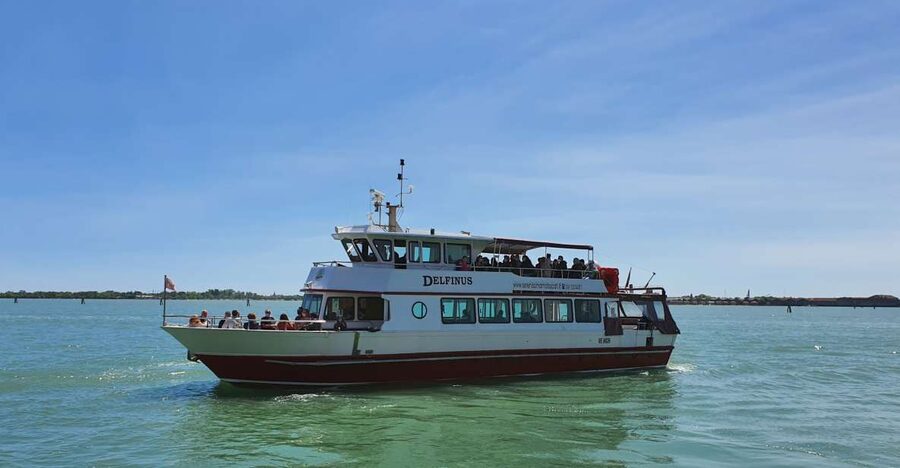 Venice: Murano & Burano Panoramic Boat Tour w/ Glassblowing - Meeting Point Reality: The Yellow Desk on Riva degli Schiavoni