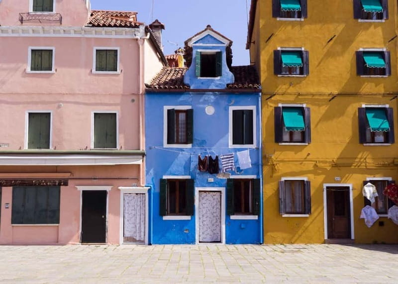 Venice: Murano Glassblowing Show - Made in Italy Art & Walk - Murano Glassblowing: Why This Island Became Venice’s Fireproof Answer