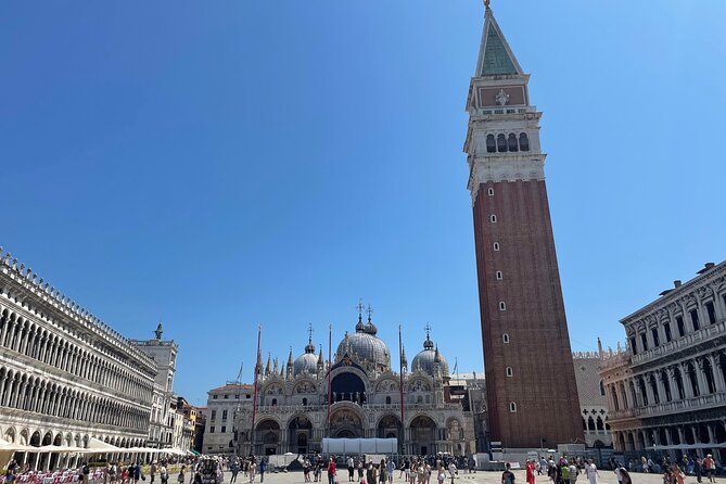 Venice Must See Attractions Walking Tour With A Guide - Key things that make this Venice walk worth your time