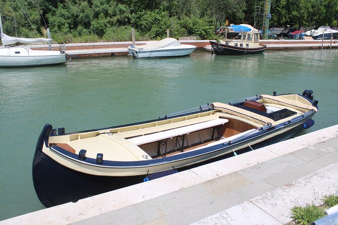 Venice Night Boat Tour from Zattere - The gentle finale via Canal di San Vio